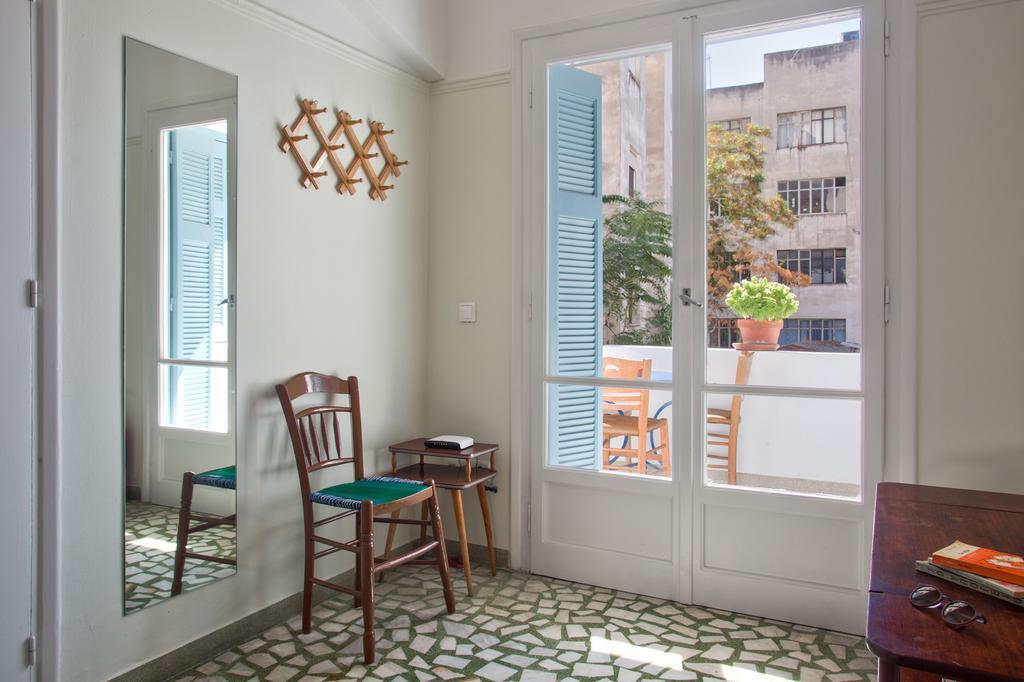 Lovely Two-Bedroom Apartment With Roof Garden! Ep7 Athena Bagian luar foto